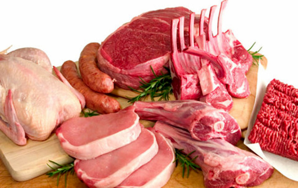 در بازار گوشت و مرغ چه می‌گذرد؟ / قیمت‌ها کاهش می‌یابد