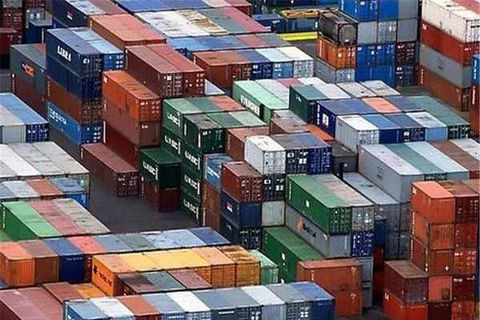 واردات کالاهای اساسی به کشور سرعت گرفت