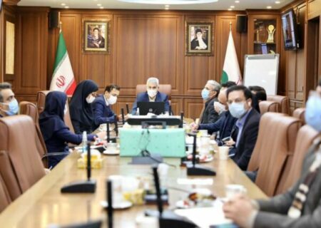 نشست هم اندیشی دکتر شیری مدیرعامل پست بانک ایران با مدیران و کارشناسان فناوری اطلاعات