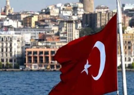 ضرر هنگفت خریداران ایرانی ملک در ترکیه/ارزش لیر همچنان درحال سقوط