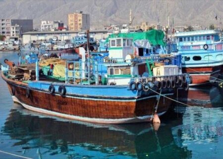 ۲۹۴ کشتی در بنادر ایران پهلوگیری کرده اند