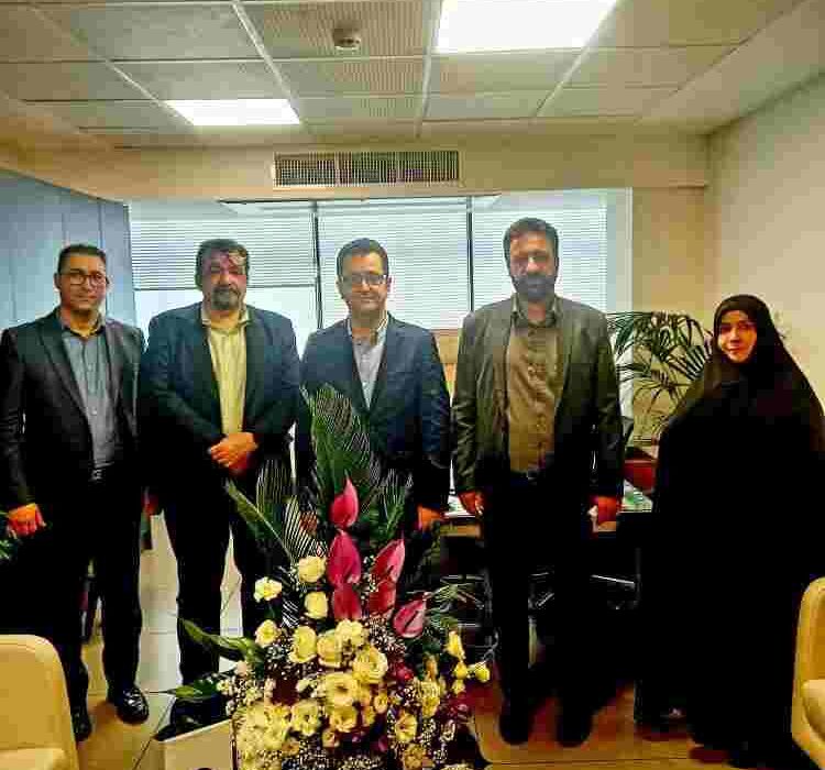 مدیر امور روابط عمومی بانک ایران زمین:اجرای مسئولیت اجتماعی سازمانی از اولویت های اصلی بانک است