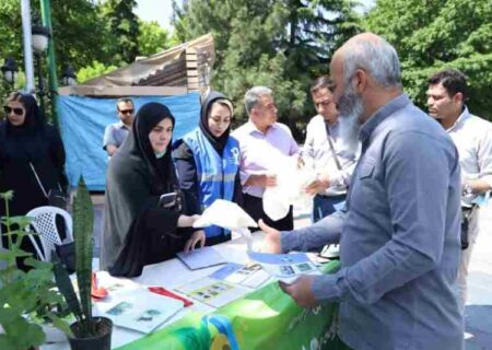 بوستان ملت و محوطه پیرامونی آن در منطقه ۳ پاکسازی شد