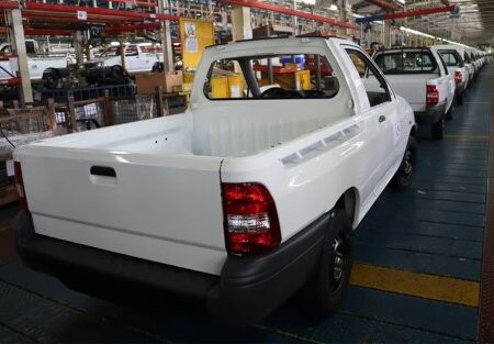 ظرفیت تولید وانت ۱۵۱ شرکت بن‌رو به ۳۰۰ دستگاه خودرو در روز رسید