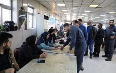 حضور پر شور کارکنان پتروشیمی شیراز در انتخابات