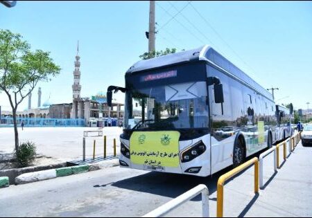 آزمایش موفقیت‌آمیز اتوبوس برقی ایران‌خودرو دیزل در سامانه حمل و نقل عمومی شهر قم