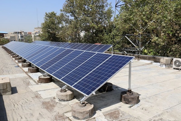 طرح‌های نیروگاه‌ خورشیدی در استان تهران حمایت می‌شود