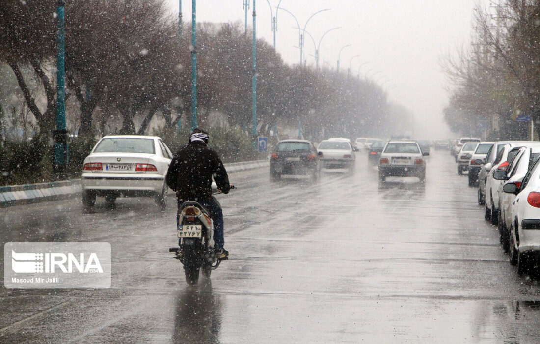 بارش باران و برف تا روز دوشنبه ادامه خواهد داشت