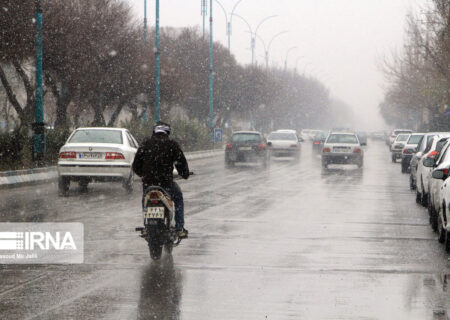 بارش باران و برف تا روز دوشنبه ادامه خواهد داشت