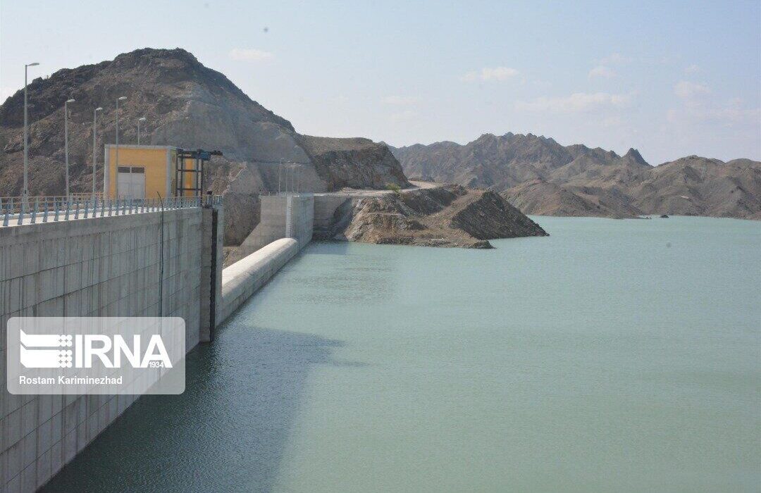 بوشهر کارگاه سدسازی، احداث ۹ سد در کمتر از هشت سال