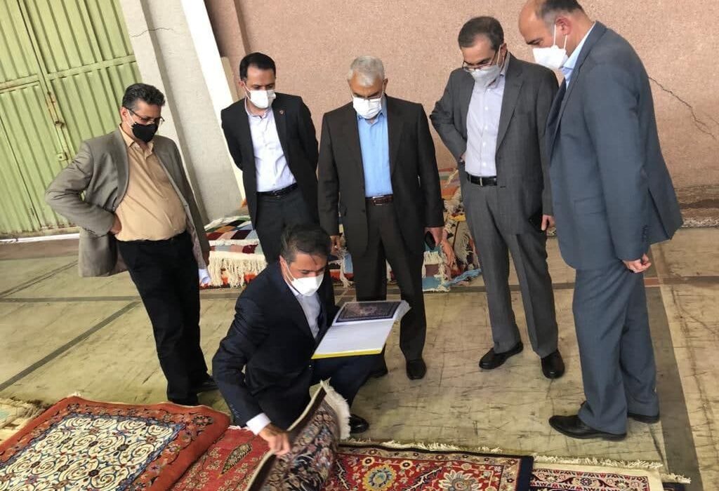 بازدید مدیرعامل موسسه اعتباری ملل از کارخانجات  شرکت سهامی فرش ایران