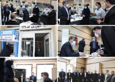 بازدید سرزده حجت‌اله صیدی از شعب کشیک بانک صادرات ایران