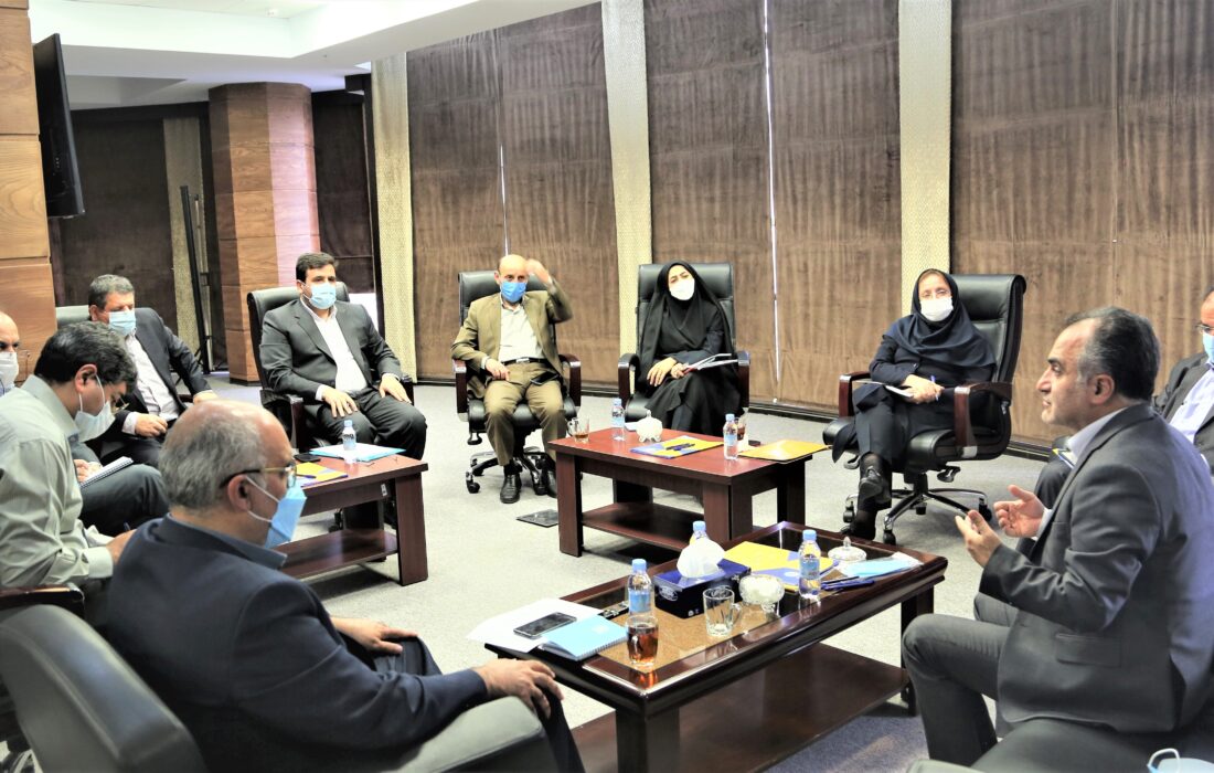 نخستین جلسه هم اندیشی فرهنگ سازمانی با رویکرد اخلاق حرفه‌ای در بیمه ایران