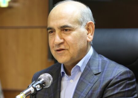 مدیرعامل بانک کشاورزی بر استمرار خدمت رسانی به بخش کشاورزی تأکید کرد