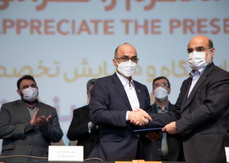 بانک ملت و گروه صنایع پتروشیمی خلیج فارس برای حمایت بیشتر از دانش بنیان‌ها، تفاهم‌نامه امضا کردند