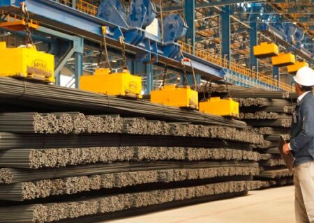 ۴ هزار تن از محصولات فولاد سرمد در بورس کالا به فروش رسید
