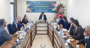 نشست مدیرعامل بانک توسعه صادرات ایران با همکاران شعبه کاشان