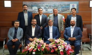 نشست هم اندیشی معاونان مالی ادوار شرکت پتروشیمی جم