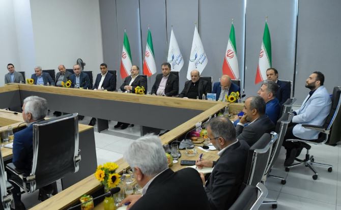 شریعتمداری: رویکرد آیندهنگری به بازار، اساس سیاستهای تولیدی ماست