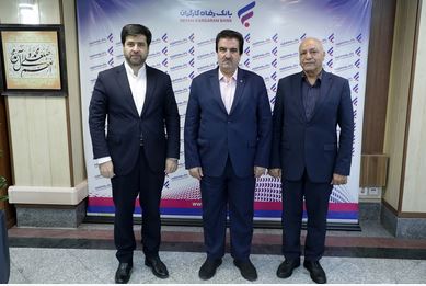 بانک رفاه کارگران از شرکت‌های بیمه حمایت می‌کند