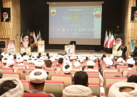 همایش وحدت علمای شیعه و سنی شمال آذربایجان غربی در منطقه آزاد ماکو برگزار شد