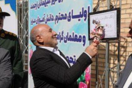 آیین بازگشایی مدارس در ماکو با تأکید بر توسعه علمی و زیرساختی برگزار شد