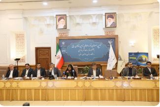 سرمایه‌گذاری ۲۰۰ هزار میلیاردی وزارت صمت در تامین ناوگان ریلی/ اتصال زیرساخت‌های صنعتی به شبکه ریلی تکمیل می‌‌شود