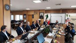 دیدار مدیرعامل ذوب آهن با مسئولین بانک صادرات استان اصفهان