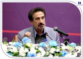 نخستین همایش هماندیشی بانک صادرات ایران با فعالان صنعت پتروشیمی برگزار شد/ دبیر انجمن صنفی کارفرمایی صنعت پتروشیمی: سهم صنعت پتروشیمی در اقتصاد کشور به ۶ درصد میرسد