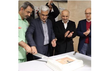 دیدار مدیرعامل بیمه دی با جانبازان بیمارستان صدر همزمان با بزرگداشت روز جانباز