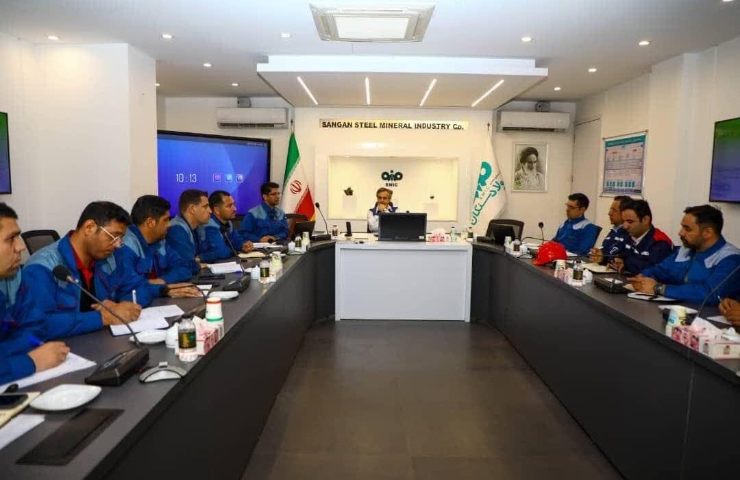 نشست همافزایی و تبیین استانداردهای نظارتی HSE